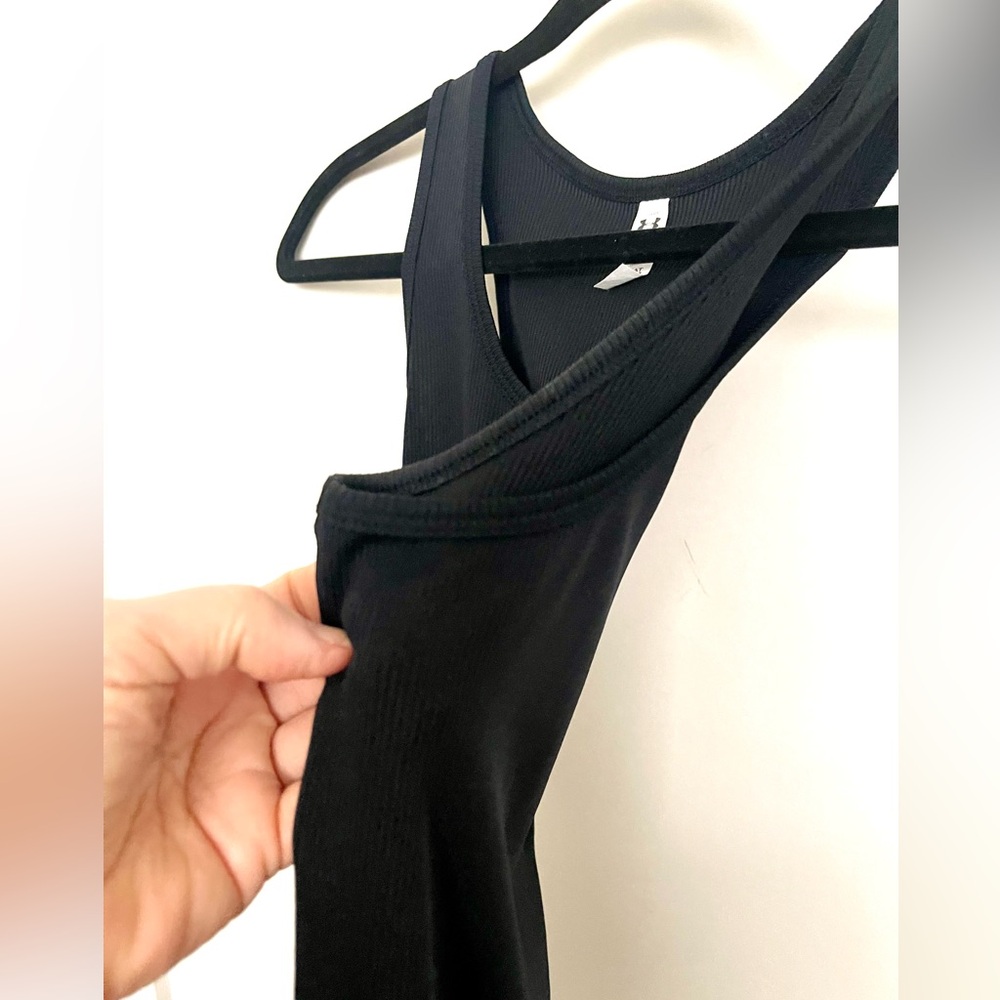Under Armour Heat Gear Midnight Black Athletic Tank - Picture 4 of 10